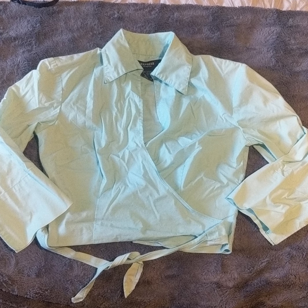 Baby Blue Stretch Wrap Cropped Shirt